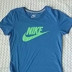 Nike shirt